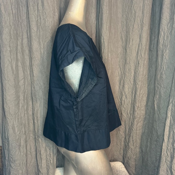 Banana Republic Button-Down-Back Blouse - Picture 3 of 10